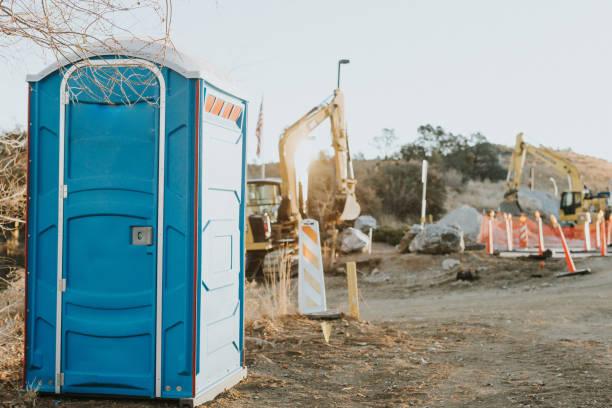 Portable Toilet Options We Offer in Toulon, IL